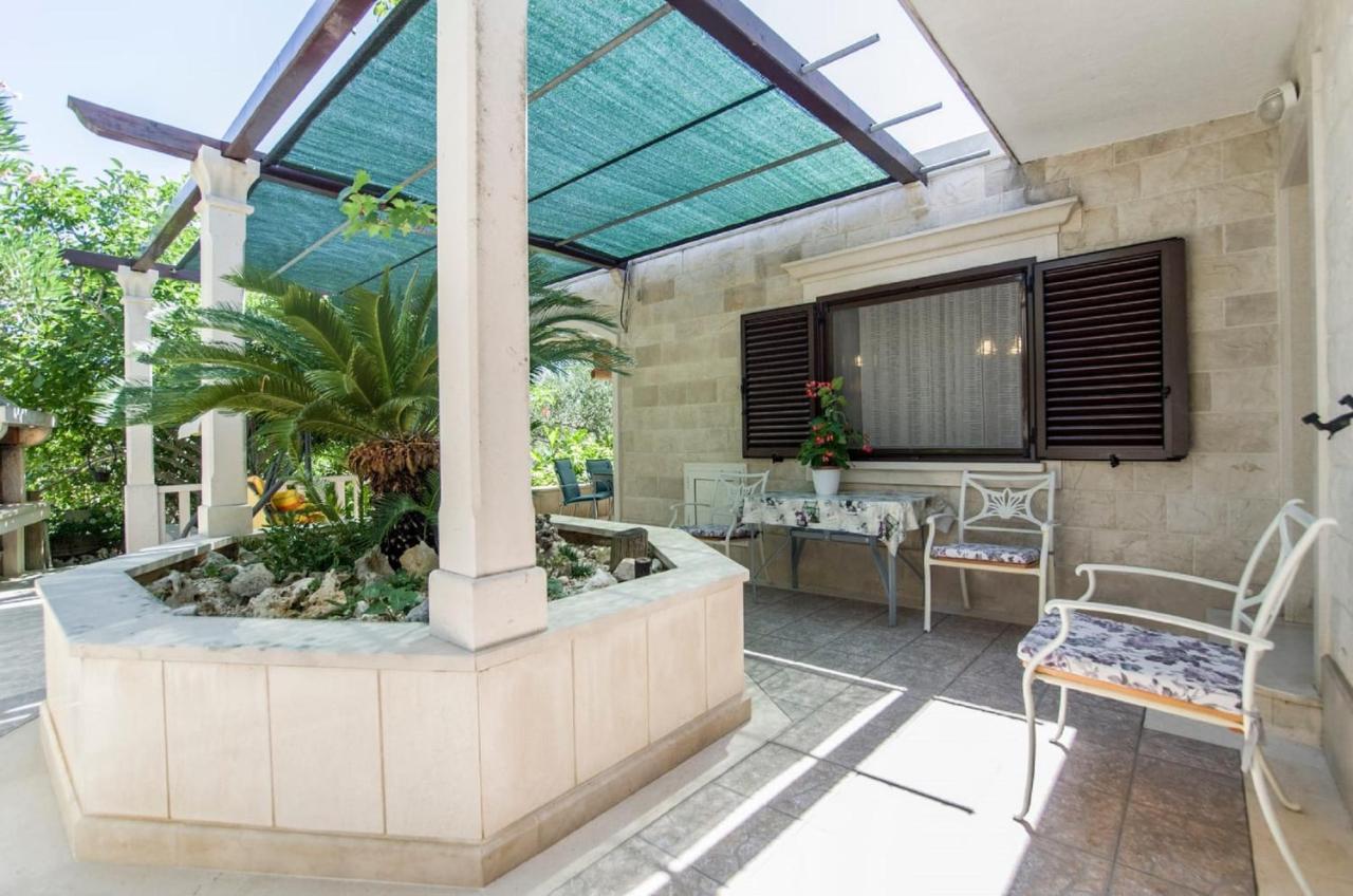 Holiday Home Villa Spilla Selca  Екстериор снимка